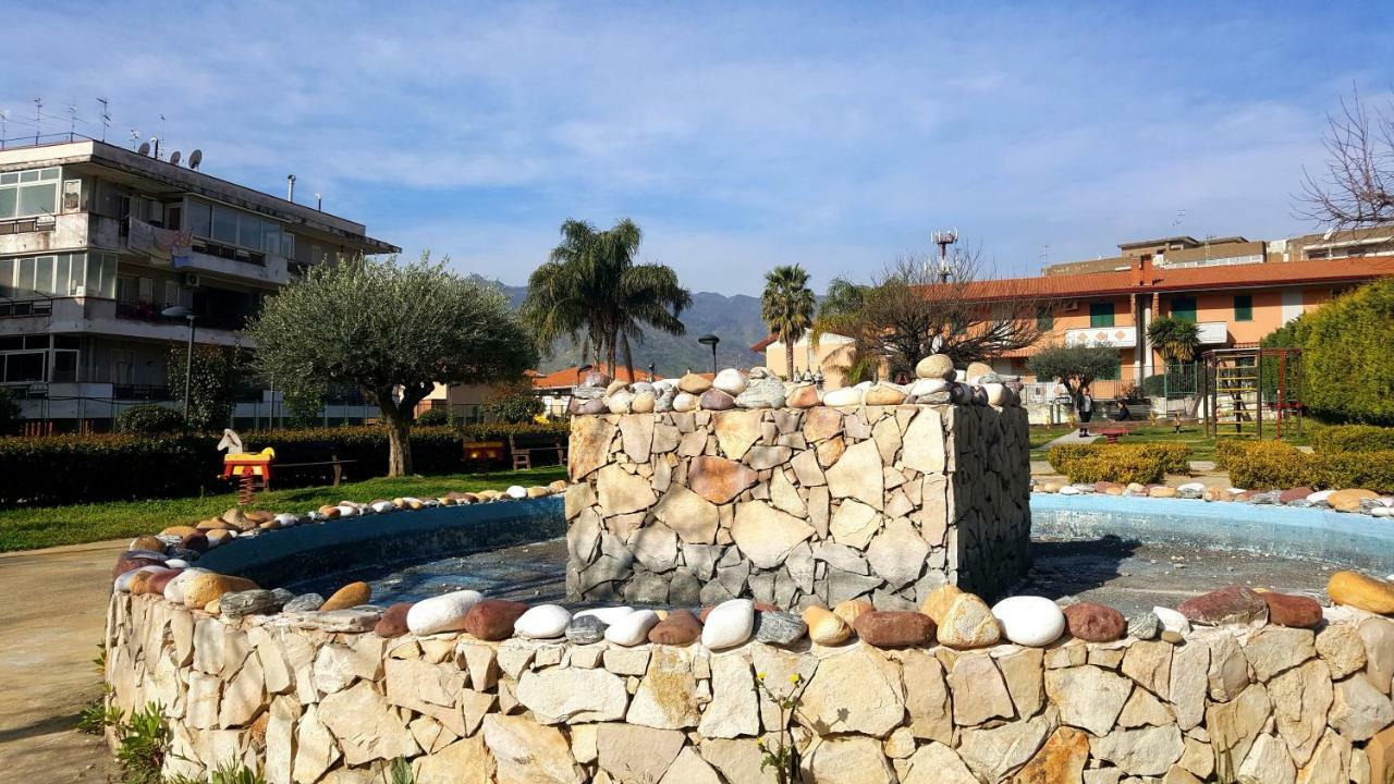 Loft Karol Taormina Apartment Gaggi Luaran gambar